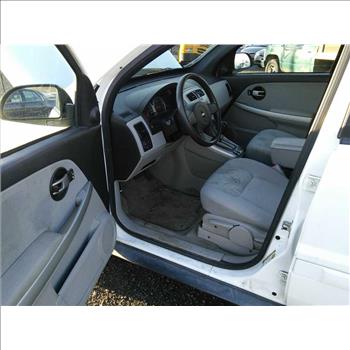 2005 Chevrolet Equinox (Hartford, CT 06114)