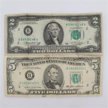 2 US Federal Reserve Notes
