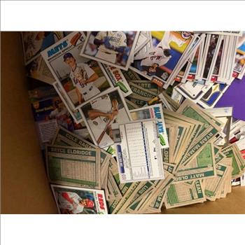 200+ Pokemon, Sports, And Magic The Gathering Trading Cards