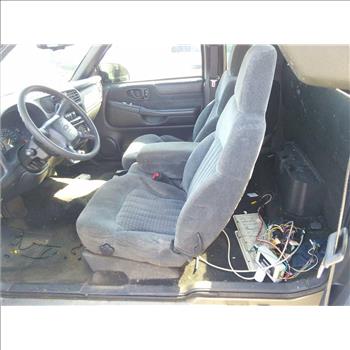 2000 Chevrolet S10 (Hartford, CT 06114)