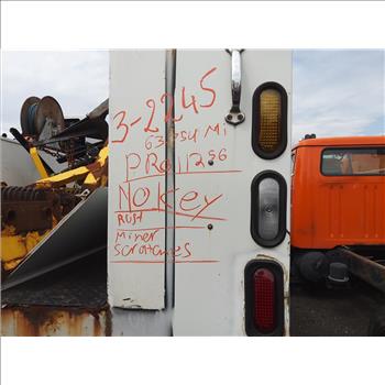 2000 GMC C7H042 (Hartford, CT 06114)