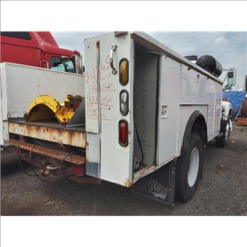 2000 GMC C7H042 (Hartford, CT 06114)