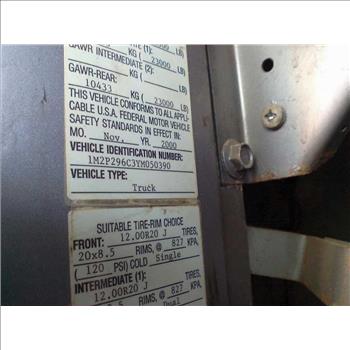 2000 Mack RD688S (Brooklyn, NY 11211)