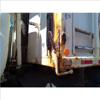 2000 Mack RD688S (Brooklyn, NY 11211)