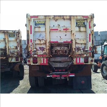 2000 Mack RD688S (Brooklyn, NY 11211)