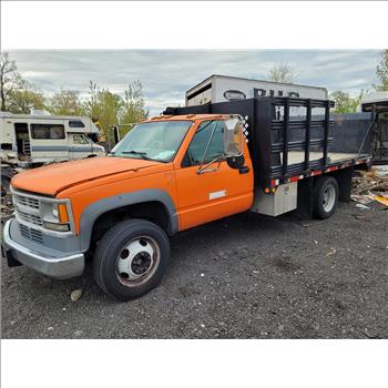 2001 Chevrolet 3500HD (Hartford, CT 06114)