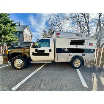 2001 Ford F-550 (Garfield, NJ 07026)