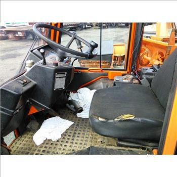2001 Holder C-9700H (Hartford, CT 06114)