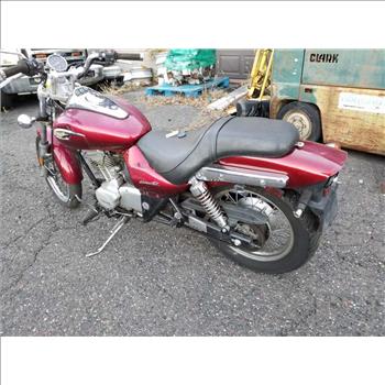 2001 Kawasaki Eliminator 125 (Hartford, CT 06114)