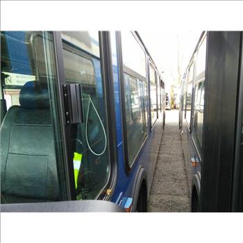 2001 New Flyer D40LF (Hartford, CT 06114)