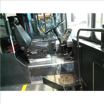 2001 New Flyer D40LF (Hartford, CT 06114)