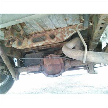 2002 Chevrolet Astro Van (Hartford, CT 06114)