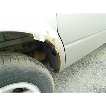 2002 Chevrolet Astro Van (Hartford, CT 06114)