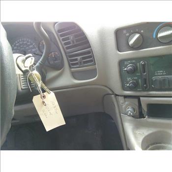 2002 Chevrolet Astro Van (Hartford, CT 06114)