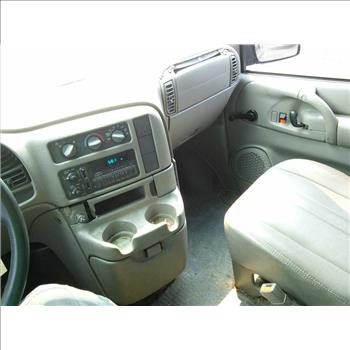 2002 Chevrolet Astro Van (Hartford, CT 06114)