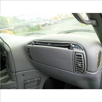 2002 Chevrolet Astro Van (Hartford, CT 06114)