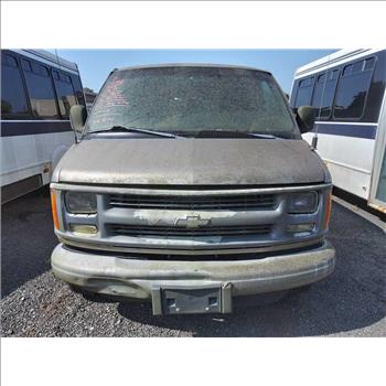 2002 Chevrolet Express (Hartford, CT 06114)