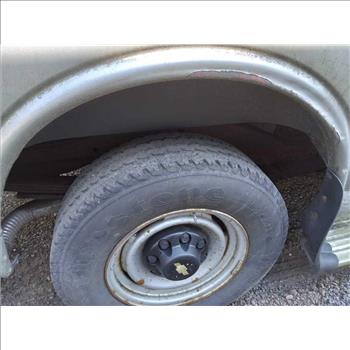 2002 Chevrolet Express (Hartford, CT 06114)