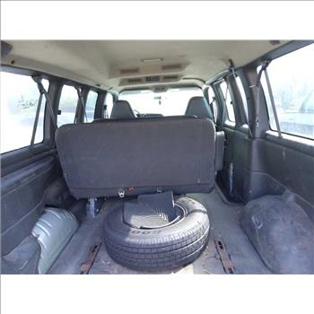 2002 Chevrolet Express (Hartford, CT 06114)