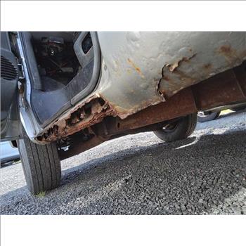 2002 Chevrolet Express (Hartford, CT 06114)