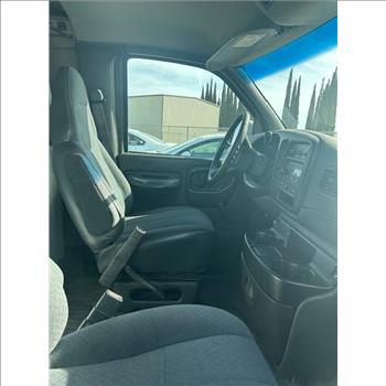 2002 Chevrolet Express (Merced, CA 95348)