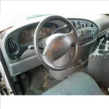 2002 Ford E350 Wheelchair Bus (Hartford, CT 06114)