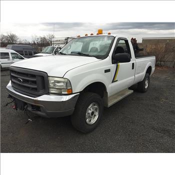 2002 Ford F350 Pickup (Hartford, CT 06114)