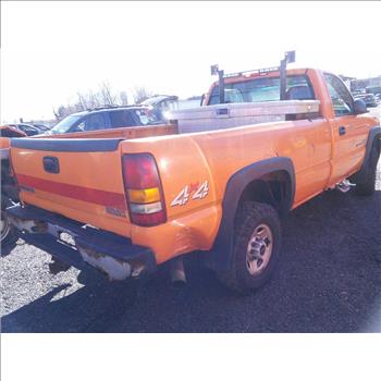 2002 GMC 2500 (Hartford, CT 06114)