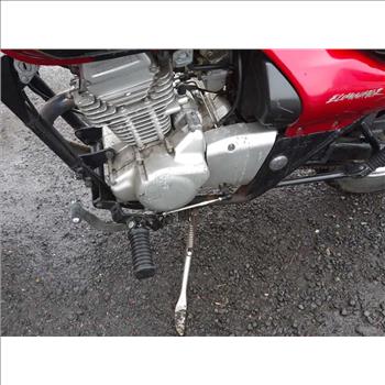 2002 Kawasaki BN125-A5 (Hartford, CT 06114)