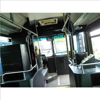 2002 New Flyer D40LF (Hartford, CT 06114)