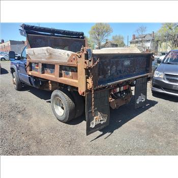 2003 Chevrolet Silverado (Hartford, CT 06114)
