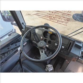 2003 MCI D450 (Hartford, CT 06114)