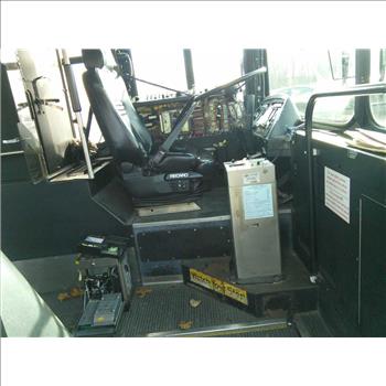 2003 New Flyer D35LF (Hartford, CT 06114)