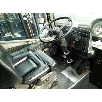 2003 New Flyer D40LF (Hartford, CT 06114)