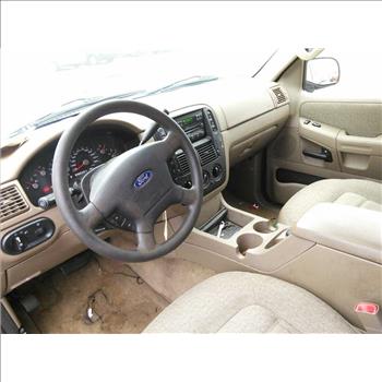 2004 Ford Explorer (Hartford, CT 06114)