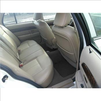 2004 Mercury Grand Marquis (Hartford, CT 06114)