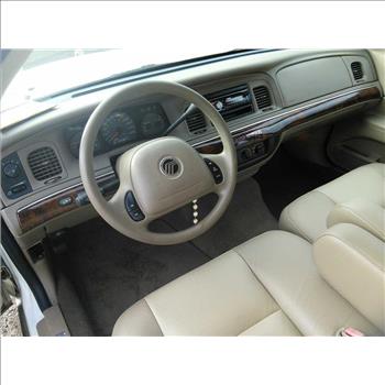 2004 Mercury Grand Marquis (Hartford, CT 06114)