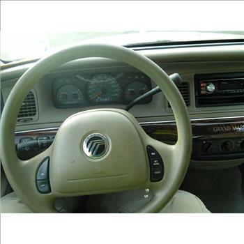 2004 Mercury Grand Marquis (Hartford, CT 06114)
