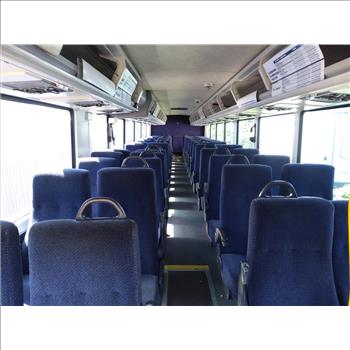 2004 MOTOR COACH INDUSTRIES 102DL3 Intercity/D4500 (Hartford, CT 06114)