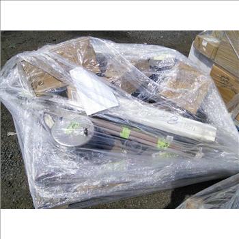 2004 New Flyer Bus Parts Pallet (Hartford, CT 06114)