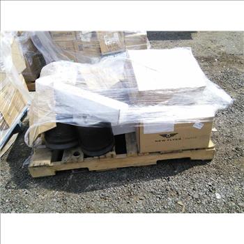 2004 New Flyer Bus Parts Pallet (Hartford, CT 06114)