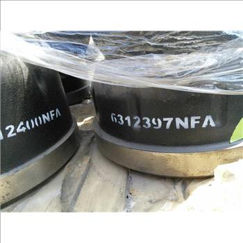 2004 New Flyer Bus Parts Pallet (Hartford, CT 06114)