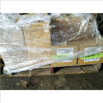 2004 New Flyer Bus Parts Pallet (Hartford, CT 06114)