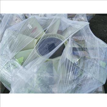 2004 New Flyer Bus Parts Pallet (Hartford, CT 06114)