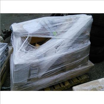 2004 New Flyer Bus Parts Pallet (Hartford, CT 06114)