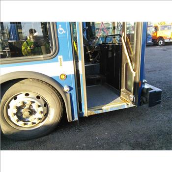 2004 New Flyer D40LF (Hartford, CT 06114)