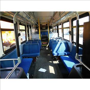 2004 New Flyer D40LF (Hartford, CT 06114)