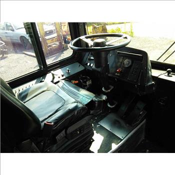 2004 New Flyer D40LF (Hartford, CT 06114)