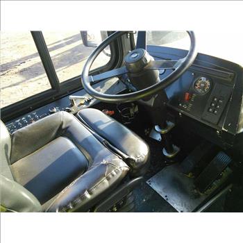 2004 New Flyer D40LF (Hartford, CT 06114)