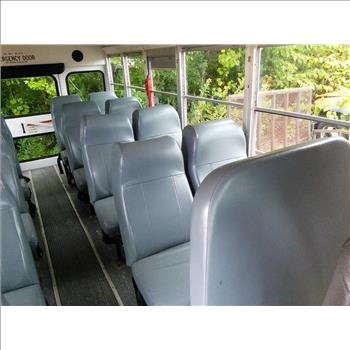 2005 Chevrolet Blue Bird School Bus (Hartford, CT 06114)